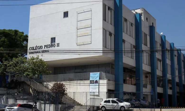 Colégio Pedro II do Ministério da Educação - MEC abre Processo Seletivo 2025 para Professores Substitutos. Inscreva-se online até 22/04/2025.