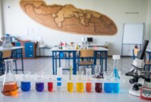 Especialização gratuita em Ciências para professores. Modalidade a distância, 18 meses, UFJF. Inscreva-se até 03/04/2025!