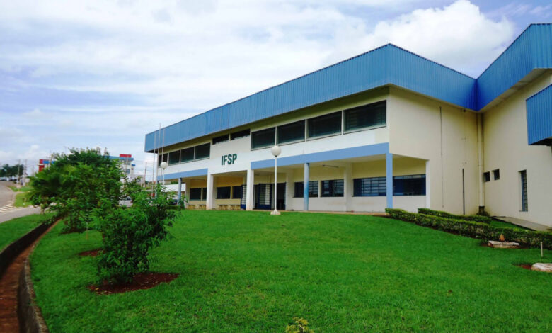 Cursos técnicos gratuitos no IFSP! Inscrições abertas para mais de 2 mil vagas. Prepare-se para o mercado de trabalho!
