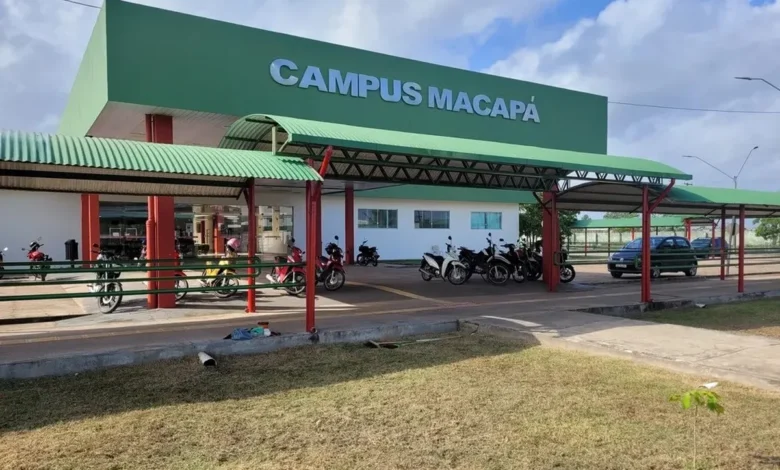 Processo seletivo IFAP para professores e equipe multidisciplinar. Mais de 150 vagas em cursos para mulheres em situação de vulnerabilidade.