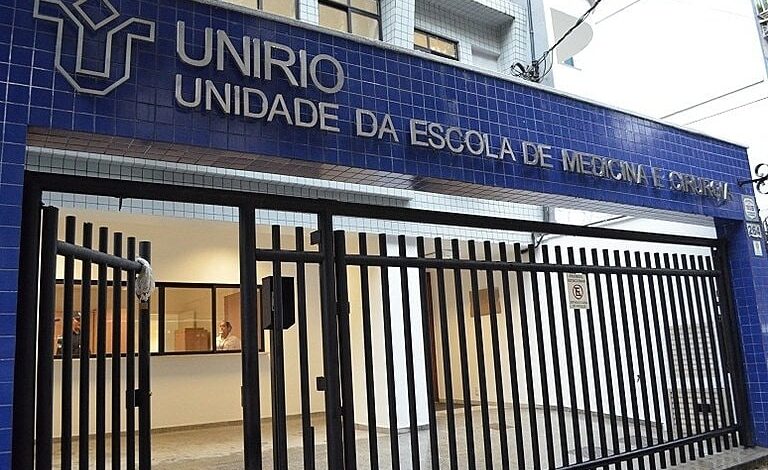 Estude na UNIRIO sem sair de casa! São quase 800 vagas EAD com chip de internet grátis para alunos. Inscreva-se!