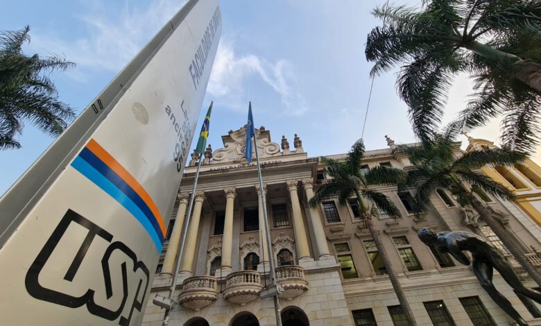 FUVEST 2026: saiba como solicitar isenção ou redução da taxa do vestibular USP. Inscrições abertas até 11/07 para estudantes de baixa renda.