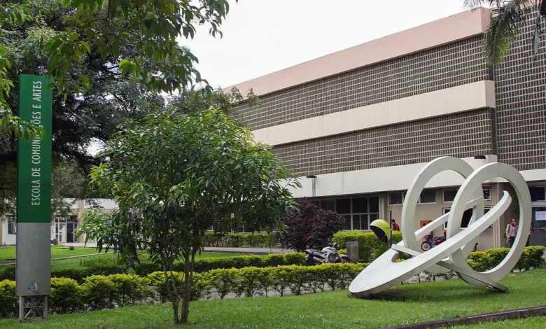 Graduados podem estudar na USP em 2026! ECA libera edital de vagas remanescentes para portadores de diploma. Confira datas e cursos.