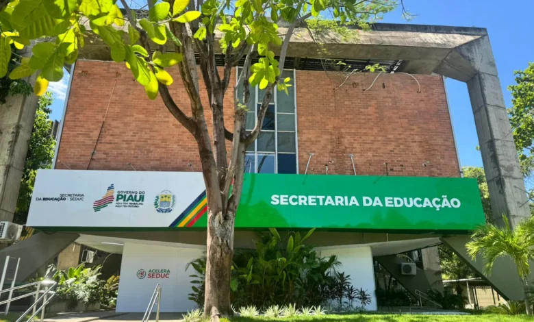 Concurso Seduc-PI 2025: Edital publicado com mais de 2 mil vagas para Professor! Salários de até R$ 5 mil em 40h. Inscreva-se pelo Cebraspe.