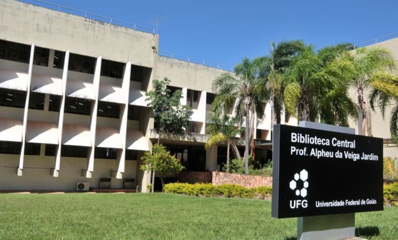 UFG abre vagas para Residência em Educação Especial. Inscrições abertas e bolsa garantida por 24 meses. Veja o edital e participe da seleção!