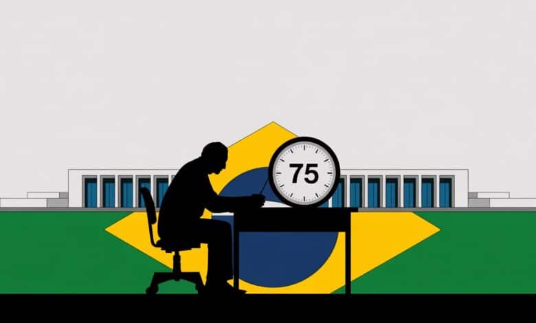 O STF decidiu que a aposentadoria compulsória de empregados públicos aos 75 anos é aplicável imediatamente, sem precisar de regulamentação.