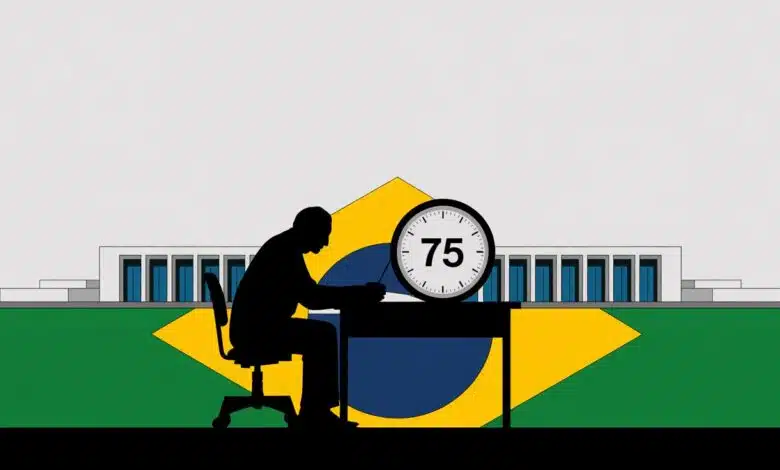O STF decidiu que a aposentadoria compulsória de empregados públicos aos 75 anos é aplicável imediatamente, sem precisar de regulamentação.