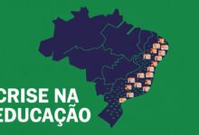 O novo boletim da CNTE cruzou dados do Censo Escolar e revelou três crises simultâneas na educação pública brasileira. Os números são alarmantes.