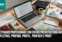 Agosto traz cinco mestrados profissionais em educação com editais previstos PROFLETRAS, PROFBIO, PROFEI, PROFGEO e PROEF.