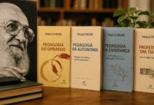 Guia completo das 4 obras mais indicadas de Paulo Freire dados editoriais, resumo de cada livro e onde encontrar para comprar.